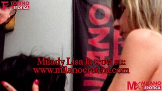 Milady Lisa fa bere il suo schiavo