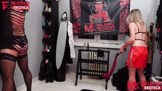 Padrona Lisa frusta la sua Sissy