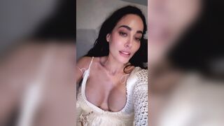 Paola Saulino tette sode e dure