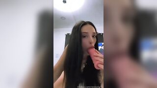 CloeD3Angelis teen italiana tettona spompina il cazzo Of