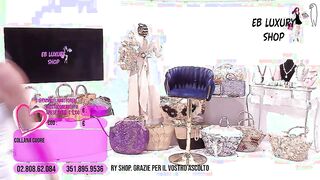 Televendita della calda Botto scosciata