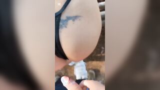 In vacanza godendo col culo di mia moglie