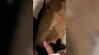 Biondina italiana uclona social scopata a pecora