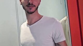 Milf in viaggio di lavoro scopa massaggiatore dell'hotel