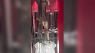 Con una escort fica al club di scambisti