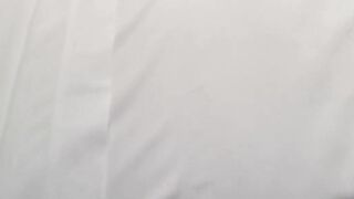 Moglie in carne spompina cazzo nero