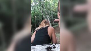 Pompino e scopata coppia in montagna