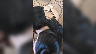 Me lo spinge in gola