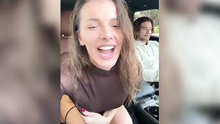 Guardone ci becca scopare in macchina