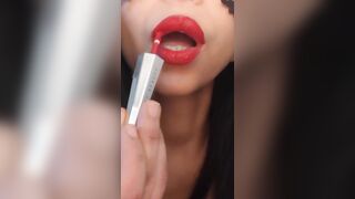 Splendida dominicana calda e le sue calde labbra