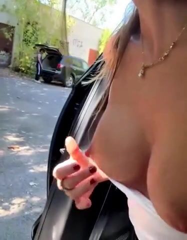 Chiamo un guardone vediamo se mi scopa