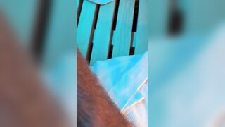 Milf italiana esibizionista scopata in sauna