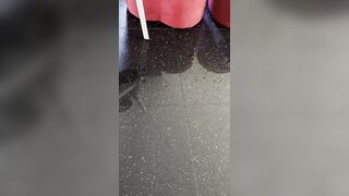 Priscilla Salerno si masturba con dildo e squirta