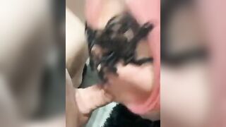 Sborrata in bocca prendendolo in doppia penetrazione