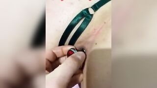 Sborrata in bocca prendendolo in doppia penetrazione