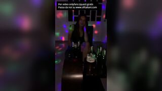 Festeggiamoil nuovo anno scopando in discoteca