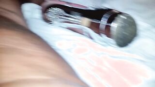 Moglie italiana culona a cavalcioni