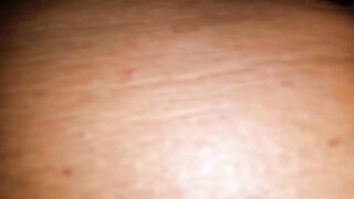 Moglie italiana culona a cavalcioni