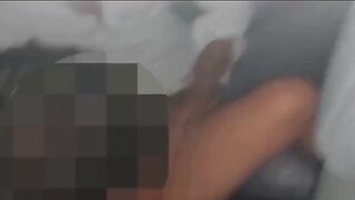 Trio in macchina moglie troia italiana