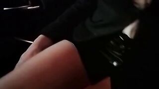 Moglie pronta a farsi montare da 4 maiali