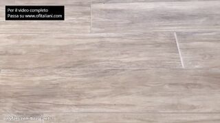 Bea Secrets si allena a casa con il personal trainer