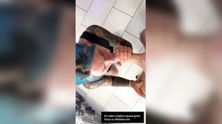 Puffa italiana mi spompina e ingoia