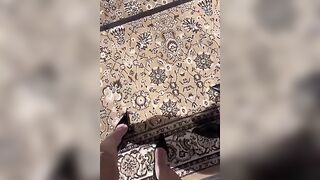 Trio con due troiette che sottomettono un loro fans