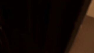 Napoletana cornifica il fidanzato con un suo amico