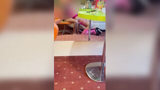 La mia succhia cazzi in azione