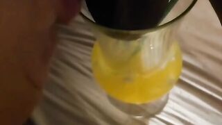 Voglio un cocktail con tanta sborra