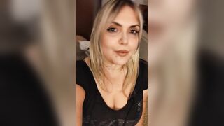 LUISA DI MEGLIO BELLA PORCA  TUTTA DA SCOPARE