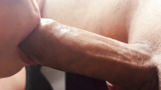 Pompino in primo piano moglie