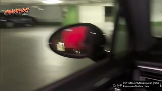 SH1NRATENSE1 scopata in parcheggio