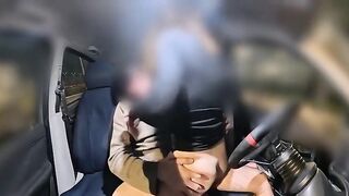 Carsex coppia italiana che scopa in macchina