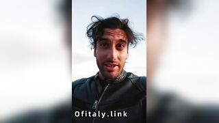 Ascolta attentamente questo video