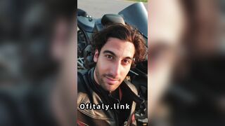 Ascolta attentamente questo video