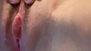 E per bagnarla di più?!? Tg Alexxxxx80