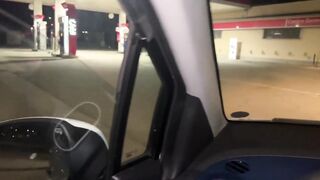 Carica una puttana e la scopa a pelle - CAZZO DENTRO NO