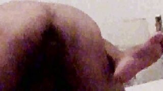 trio Marito bisex ti fa inculare da un amico e dopo sborra nella fica della  moglie