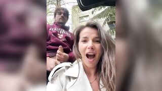 Coppia si masturba sotto un palazzo in pieno giorno