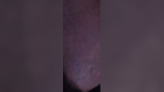 E' una zoccola una vera troia