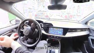 Milf italiana paga taxi UBER in natura facendosi scopare in auto