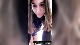 Danika Mori video esclusivo dove mostra le sue piccole tette seducenti
