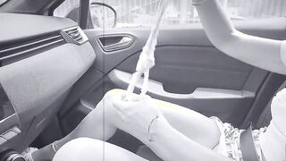 Seduzione moglie in auto