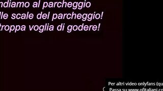 Milf italiana fa la porca al centro commerciale