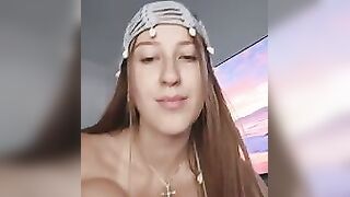 Un cazzo molto grosso mi distrugge