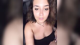 Non posso succhiare un cazzo che non si rizza,guardati un porno