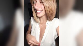 Che patata due dita in culo e una in fica