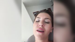 Una gran venuta in live