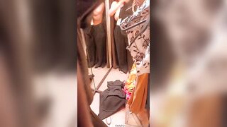Milf italiana in camerino